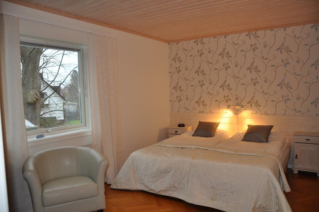 Pensionat Ekholmen Vessigebro Chambre photo